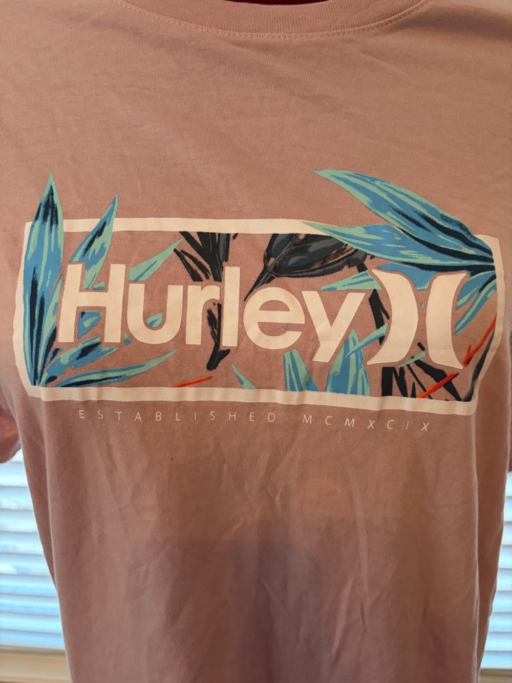 Pre-owned Hurley Mauve Tee